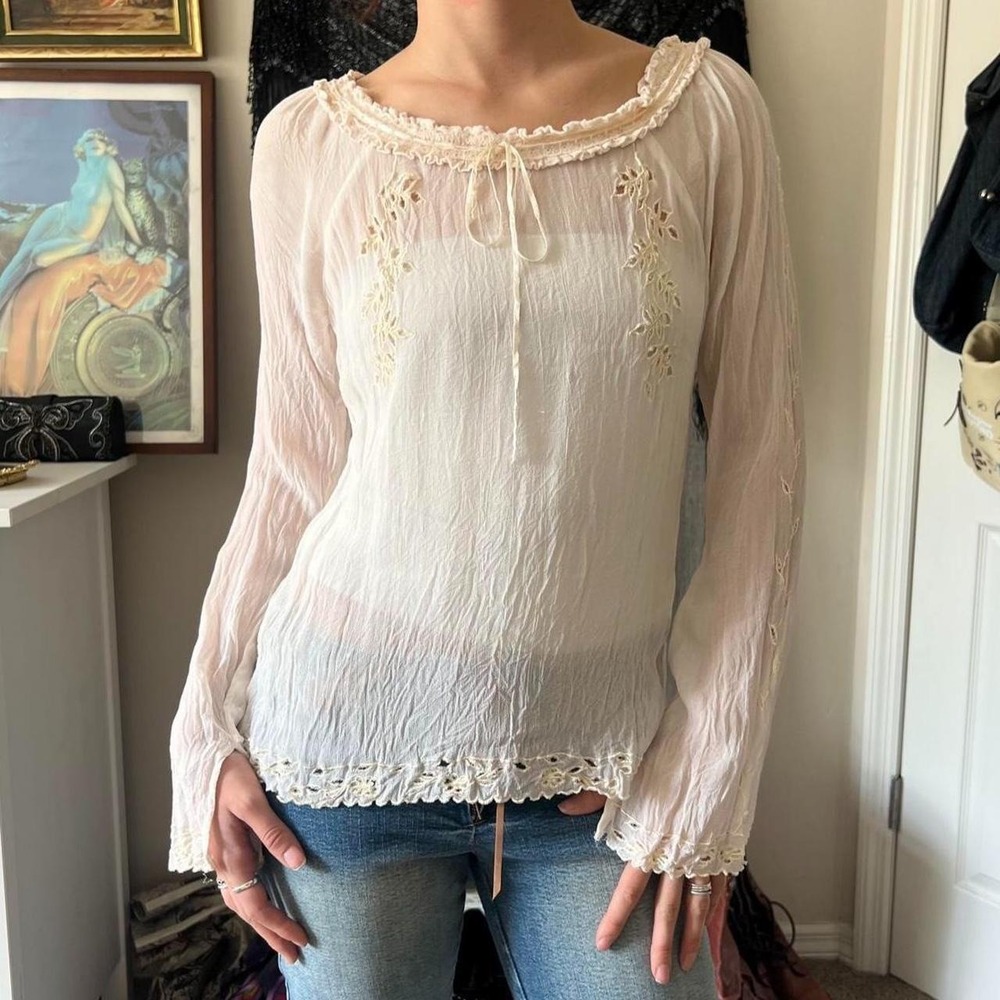 Rampage Cream Boho Sheer Eyelet Ruffle Neck Top Y2K 2000s Cream Medium